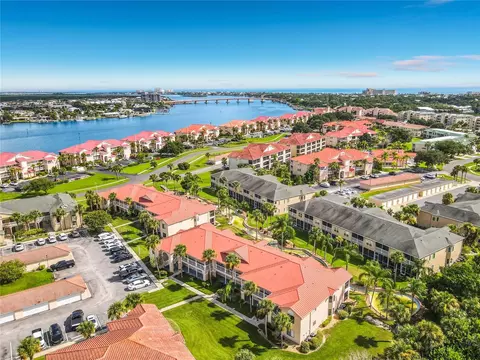 404 Bouchelle Dr #203, New Smyrna Beach, FL 32169