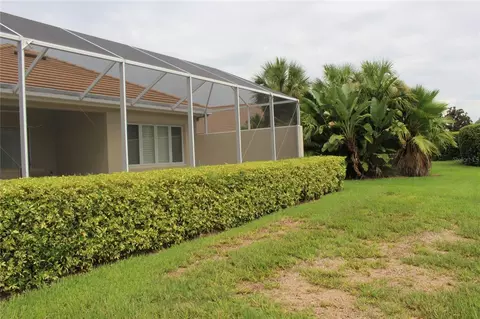 Exterior - 5215 97th St E, Bradenton, FL 34211 photo 5 of 9