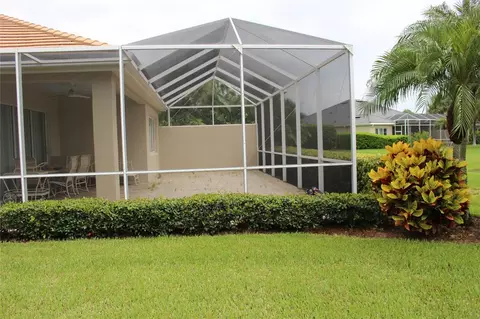 Exterior - 5215 97th St E, Bradenton, FL 34211 photo 4 of 9