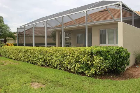 Exterior - 5215 97th St E, Bradenton, FL 34211 photo 7 of 9