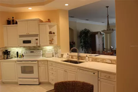 Kitchen - 5215 97th St E, Bradenton, FL 34211 photo 2 of 4
