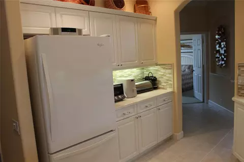 Kitchen - 5215 97th St E, Bradenton, FL 34211 photo 4 of 4