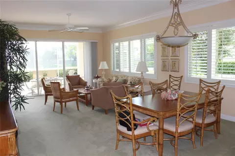 Dining - 5215 97th St E, Bradenton, FL 34211 photo 1 of 3