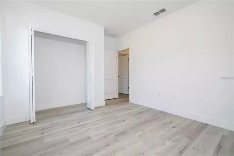 Bedroom - 42021 Tamarac St, Eustis, FL 32736 photo 2 of 8