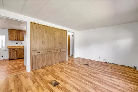 Living - 41348 Deer St, Eustis, FL 32736 photo 3 of 3