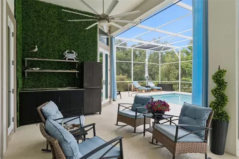 Exterior - 4282 Mckinnon Rd, Windermere, FL 34786 photo 4 of 11