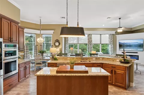 Kitchen - 4282 Mckinnon Rd, Windermere, FL 34786 photo 1 of 6