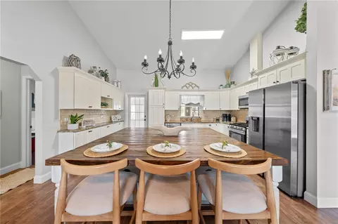 Kitchen - 1868 Druliner Rd, Saint Cloud, FL 34771 photo 3 of 10