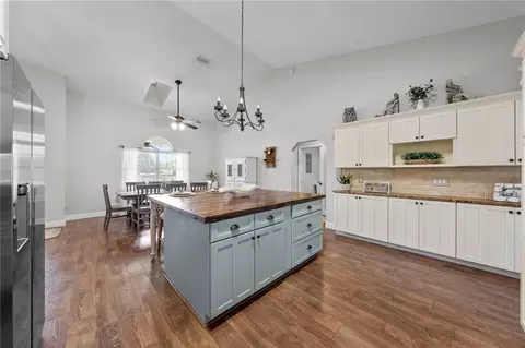 Kitchen - 1868 Druliner Rd, Saint Cloud, FL 34771 photo 9 of 10