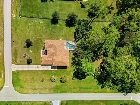 View/Area - 21312 Marsh View Ct, Clermont, FL 34715 photo 3 of 8
