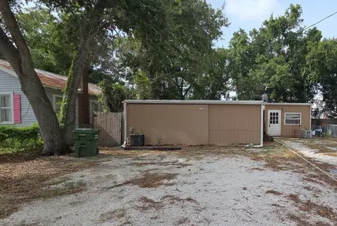1672 10th St, Sarasota, FL 34236