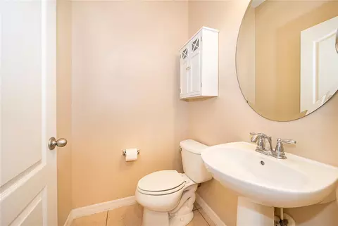 Bath - 8641 Brookvale Dr, Windermere, FL 34786 photo 1 of 4