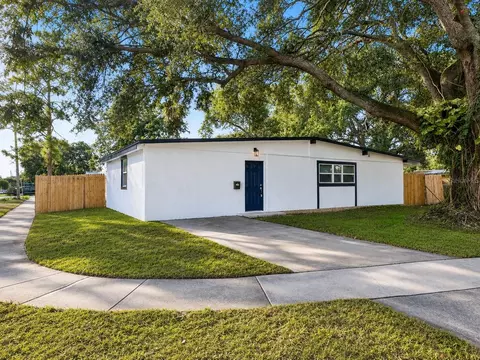 7913 Tidewater Trl, Tampa, FL 33619