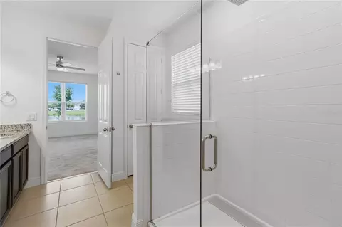 Bath - 3393 Wauseon Dr, Saint Cloud, FL 34772 photo 4 of 5