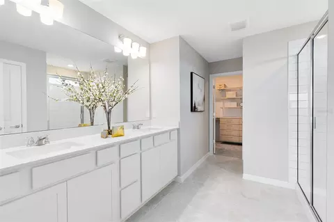 Entry Way - 5052 Shrub Leaf Aly, Saint Cloud, FL 34771 photo 2 of 2