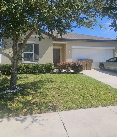 Exterior - 5841 Bullock Pl, Saint Cloud, FL 34771 photo 2 of 4