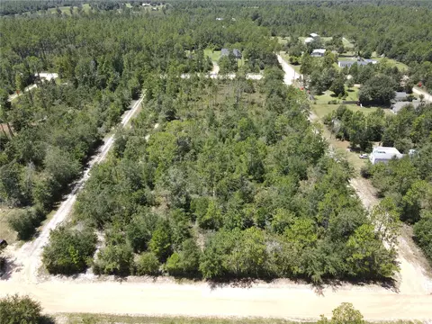 Viking Avenue, Fountain, FL 32438