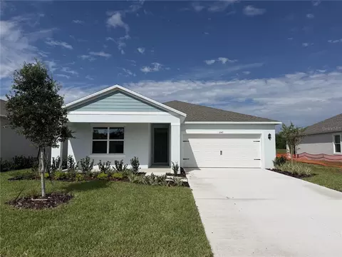 1049 Champion Ridge Dr, Daytona Beach, FL 32124