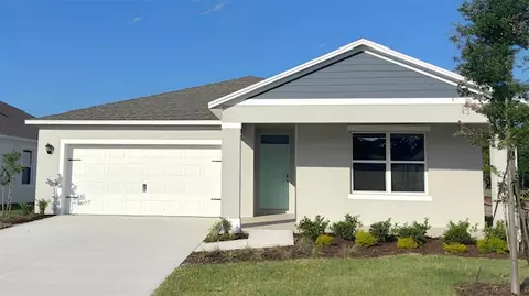 1049 Champion Ridge Dr, Daytona Beach, FL 32124