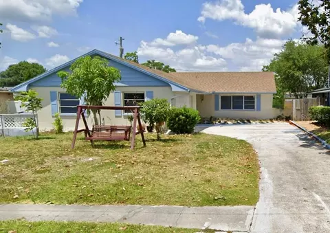 2615 Cecile St, Kissimmee, FL 34741