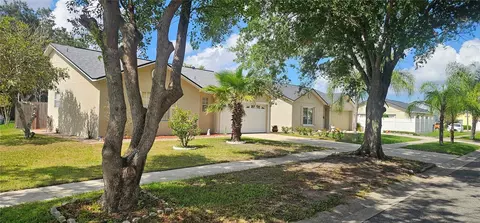 1922 Tropic Bay Ct, Orlando, FL 32807