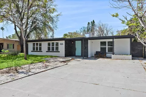 3926 Helena St NE, Saint Petersburg, FL 33703