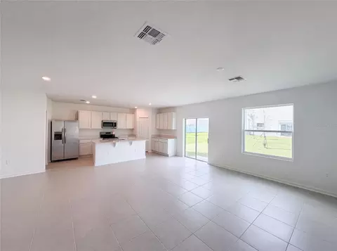 Living - 2142 Lasso Loop, Eagle Lake, FL 33839 photo 1 of 2