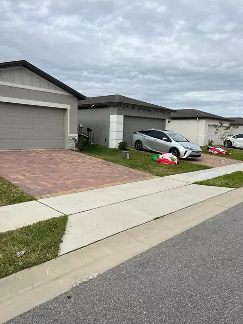3260 Bella Vista Dr, Davenport, FL 33897