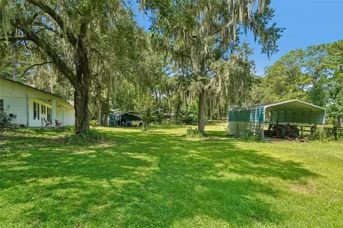 Exterior - 5230 NW 144th Pl, Reddick, FL 32686 photo 8 of 11
