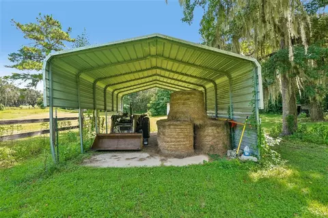 Exterior - 5230 NW 144th Pl, Reddick, FL 32686 photo 9 of 11
