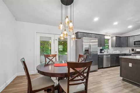 Dining - 5230 NW 144th Pl, Reddick, FL 32686 photo 1 of 1