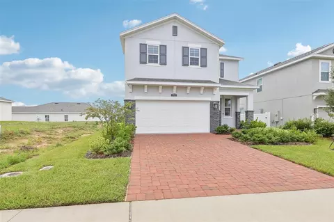 27421 Black Kite Ave, Howey In The Hills, FL 34737