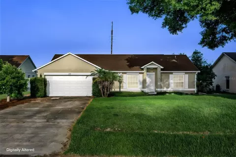 418 Grovepark Dr, Davenport, FL 33837