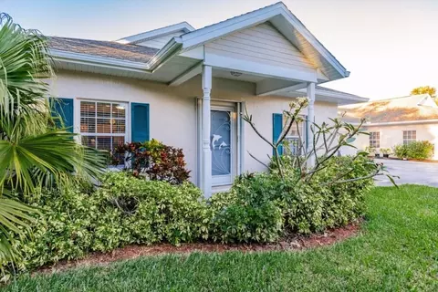 1337 Red Oak Ln, Port Charlotte, FL 33948