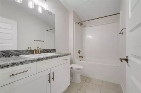 Bath - 3768 Sagefield Dr, Saint Cloud, FL 34773 photo 2 of 2