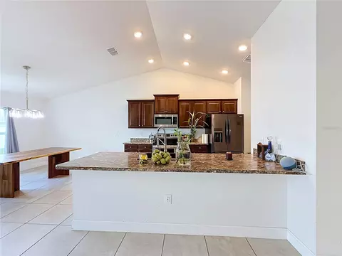Kitchen - 5108 SW 90th Pl, Ocala, FL 34476 photo 2 of 7