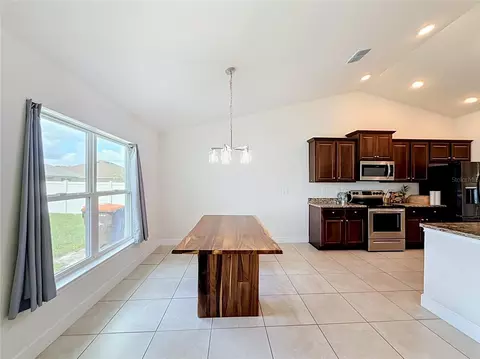 Dining - 5108 SW 90th Pl, Ocala, FL 34476 photo 4 of 4