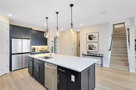 Kitchen - 5513 Settlingstone Ln, Saint Cloud, FL 34771 photo 3 of 4
