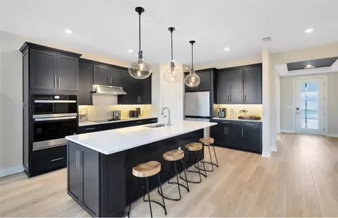 Kitchen - 5513 Settlingstone Ln, Saint Cloud, FL 34771 photo 2 of 4