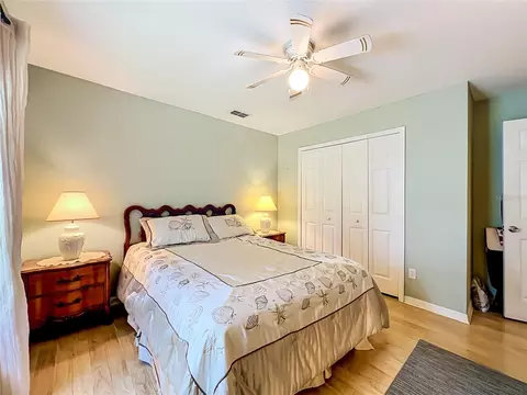 Bedroom - 41821 Royal Trails Rd, Eustis, FL 32736 photo 5 of 7