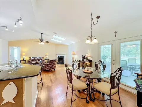 Dining - 41821 Royal Trails Rd, Eustis, FL 32736 photo 2 of 8