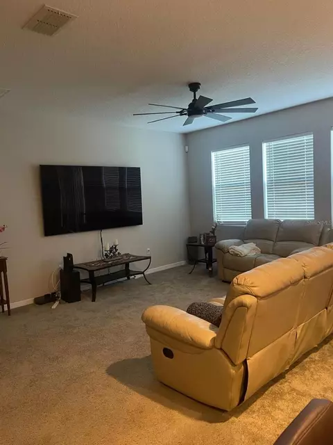1870 Castleton Dr, Saint Cloud, FL 34771 photo 8