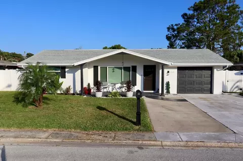 7519 Holly Lake Ln, New Port Richey, FL 34653