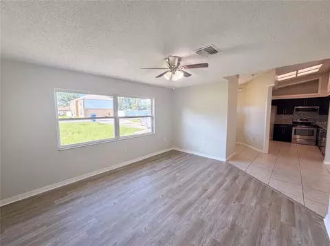 Living - 11339 Stacy St, Spring Hill, FL 34609 photo 3 of 6