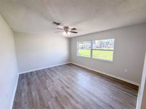Living - 11339 Stacy St, Spring Hill, FL 34609 photo 6 of 6