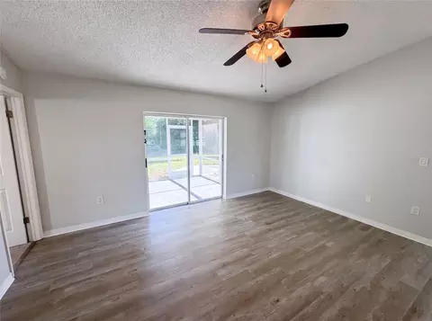 Living - 11339 Stacy St, Spring Hill, FL 34609 photo 2 of 6