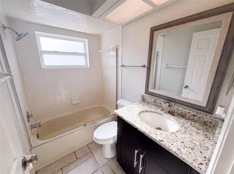 Bath - 11339 Stacy St, Spring Hill, FL 34609 photo 4 of 6