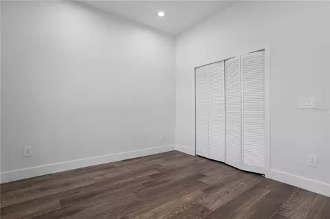 Bedroom - 40401 Royal Trails Rd, Eustis, FL 32736 photo 1 of 8