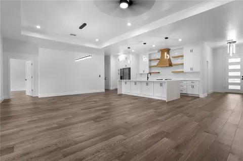 Living - 40401 Royal Trails Rd, Eustis, FL 32736 photo 5 of 6