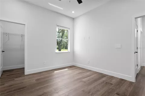 Bedroom - 40401 Royal Trails Rd, Eustis, FL 32736 photo 3 of 8
